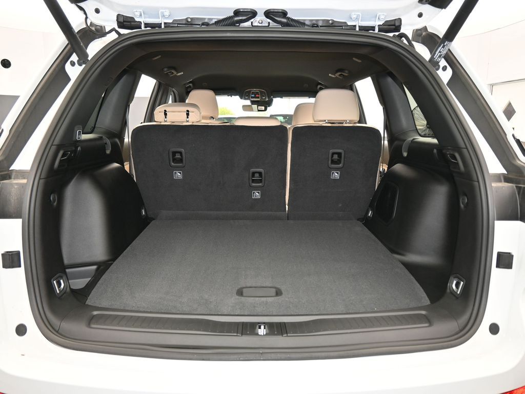 New 2026 Bright White Clearcoat Jeep Limited image 34