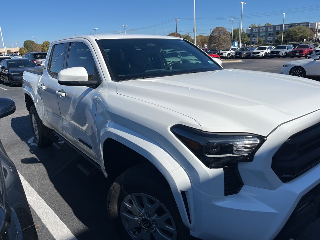 Thumbnail: 2025 Toyota Tacoma - 3