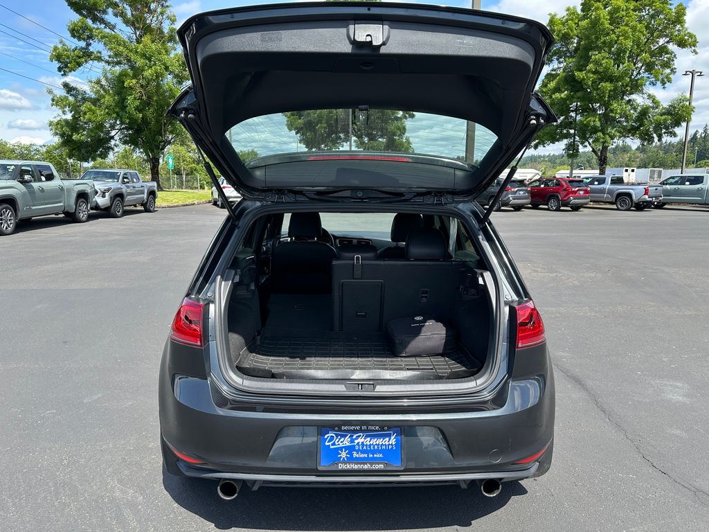 2016 Volkswagen Golf GTI SE
