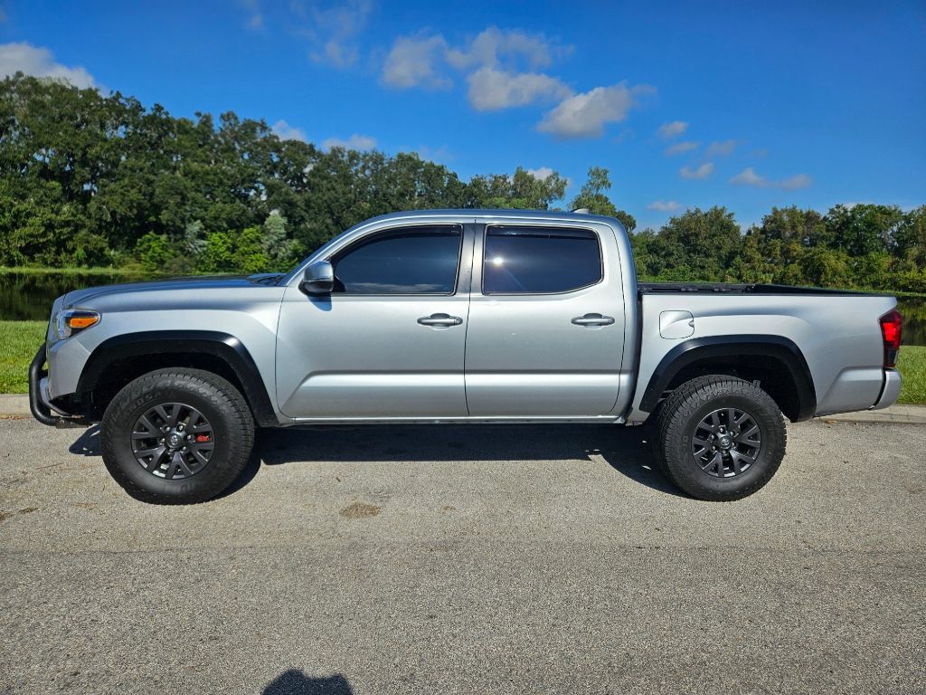 2022 Toyota Tacoma SR5 2