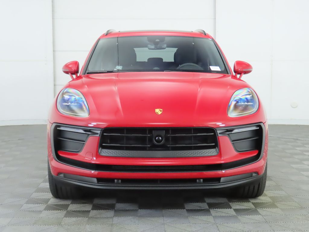 Thumbnail: 2025 Porsche Macan - 10