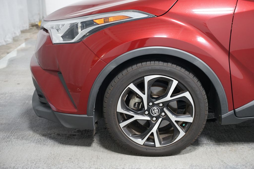 Thumbnail: 2019 Toyota C-HR - 5