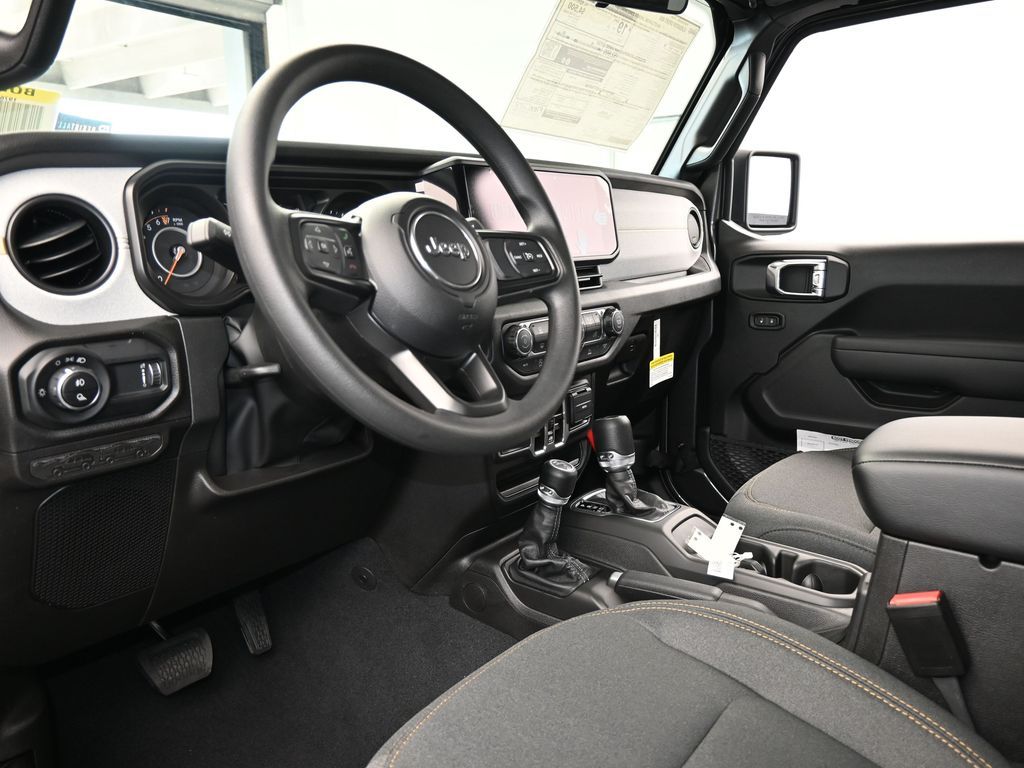 New 2026 Granite Crystal Metallic Clearcoat Jeep Sport image 12