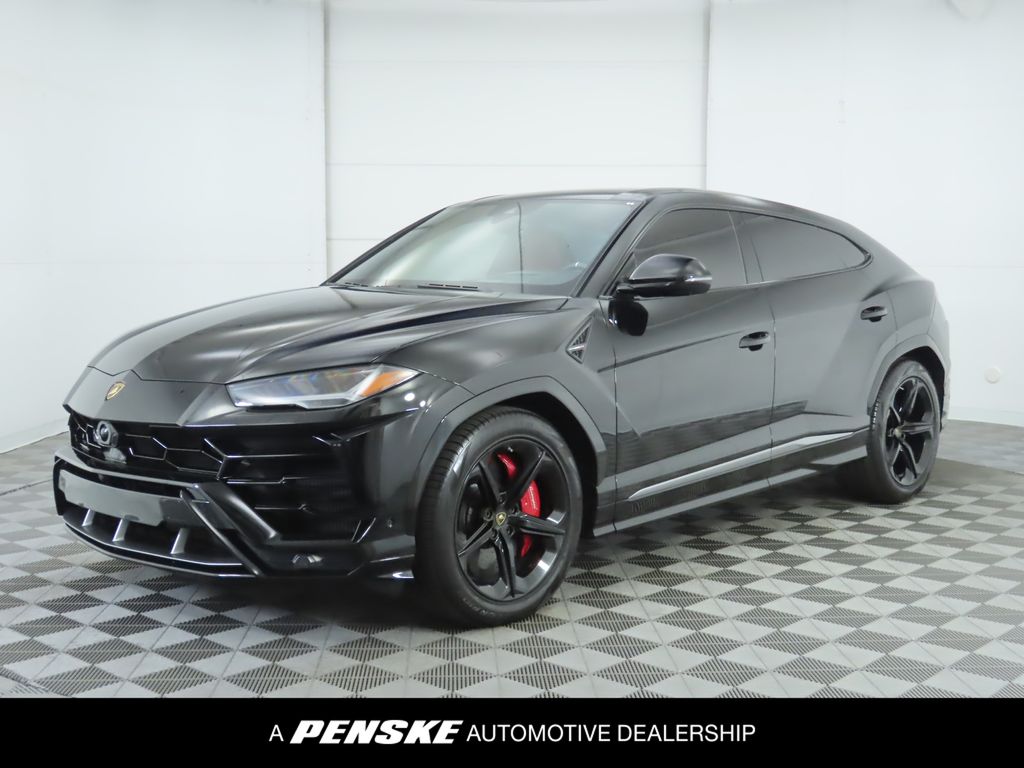 2020 Lamborghini Urus S -
                Phoenix, AZ