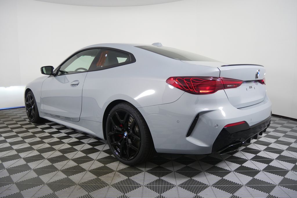 Thumbnail: 2026 BMW 4 Series - 6