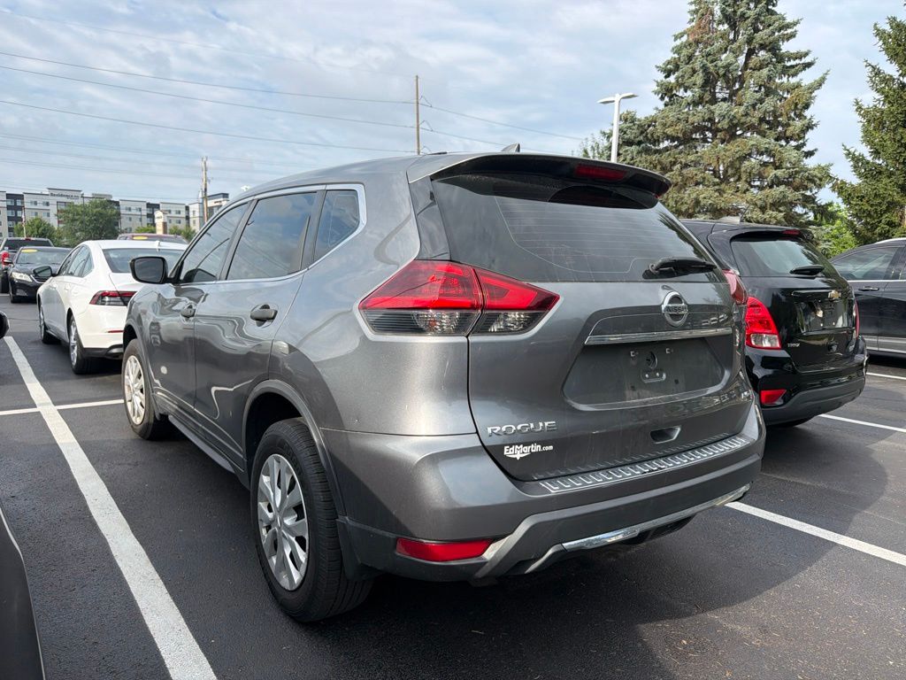 Thumbnail: 2018 Nissan Rogue - 2