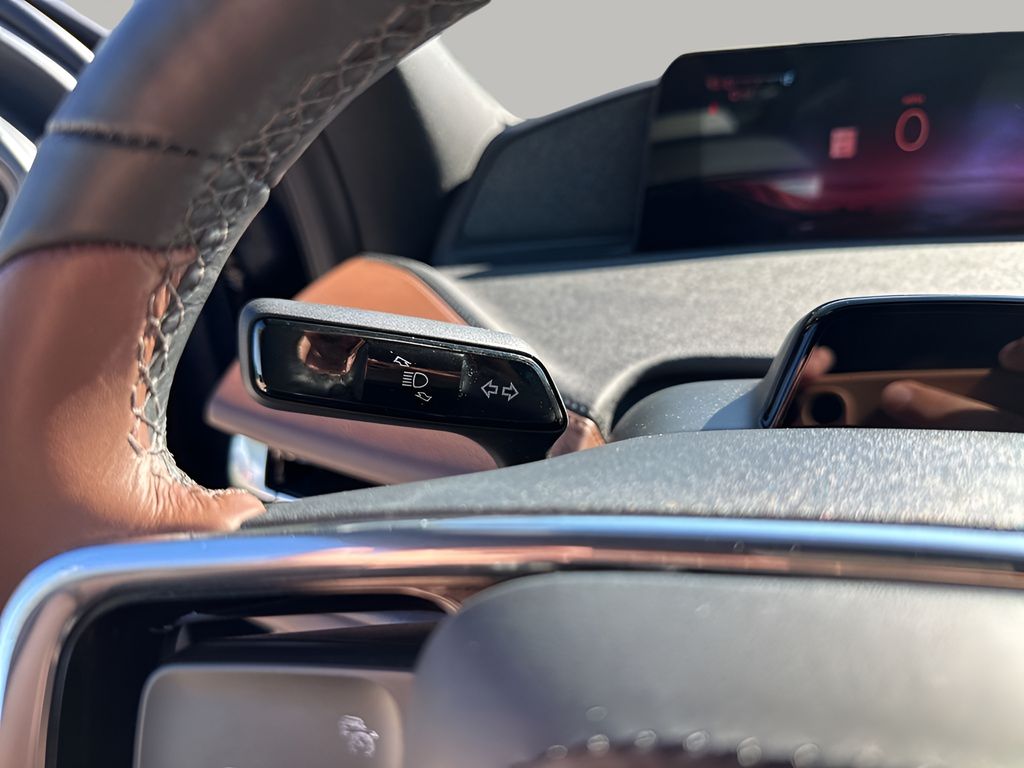 Used Car 2025 Lincoln Navigator  Reserve For Sale Under $100,000 In Austin, Texas