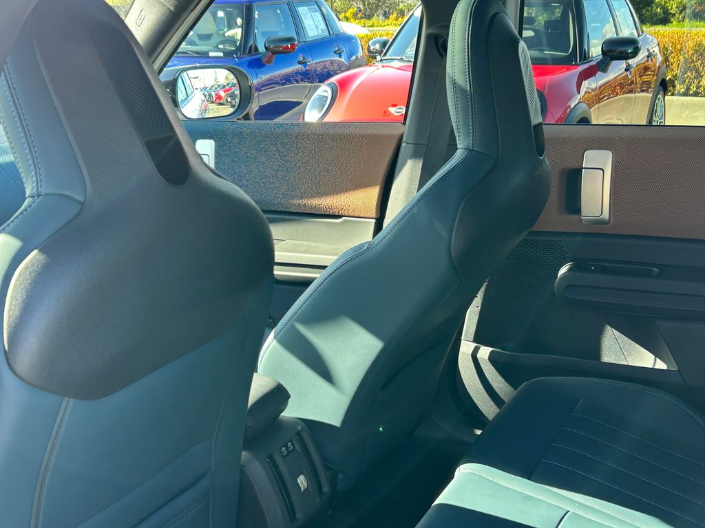 Thumbnail: 2025 MINI Cooper Countryman - 30