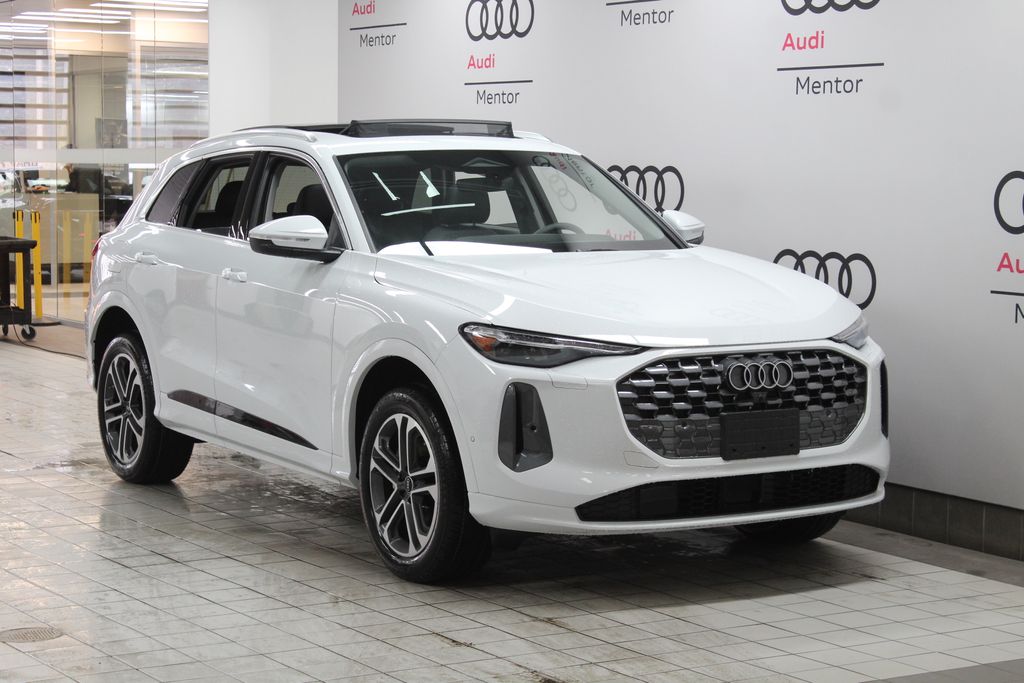 Thumbnail: 2025 Audi Q5 - 8