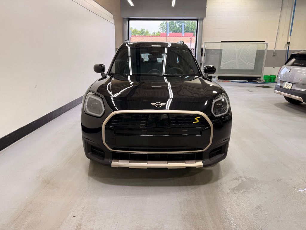 2025 MINI Cooper Countryman Signature 8