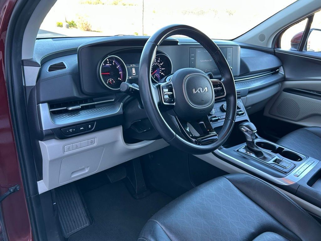 Used 2024 Red Kia LX image 20