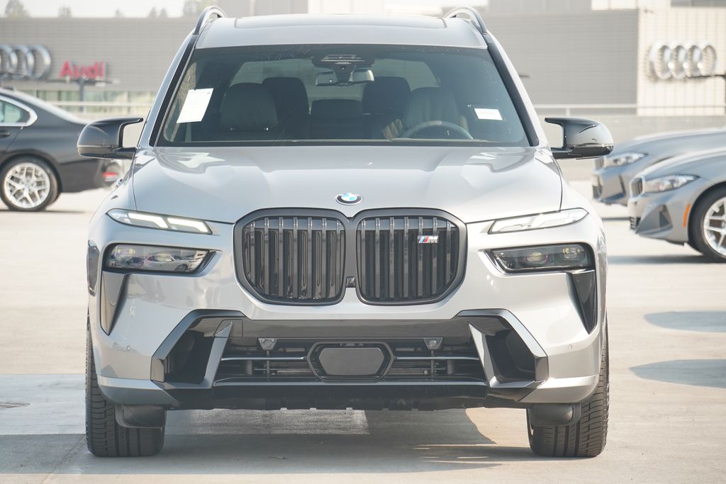 Thumbnail: 2026 BMW X7 - 2
