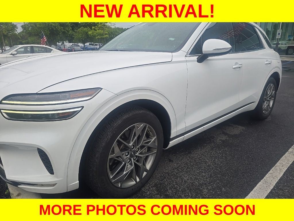 View vehicle photo 2