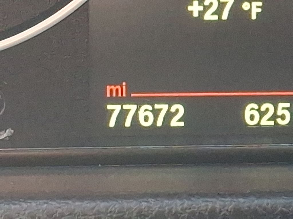 Thumbnail: 2018 BMW 3 Series - 21