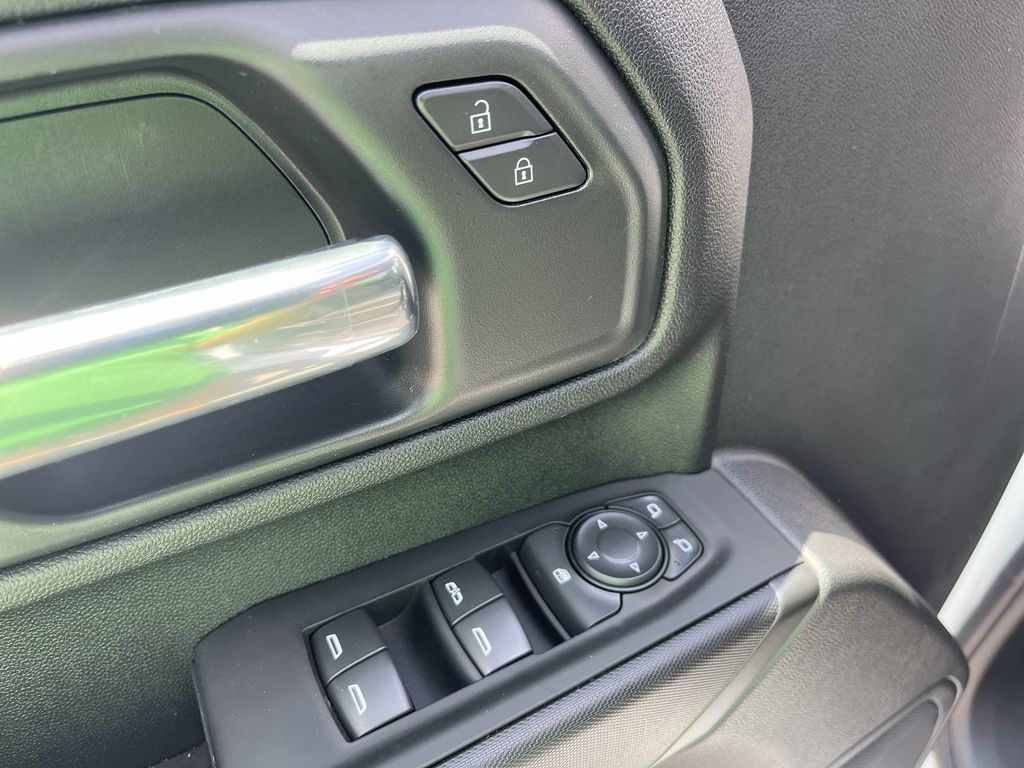 2025 Chevrolet Silverado 3500HD Work Truck photo