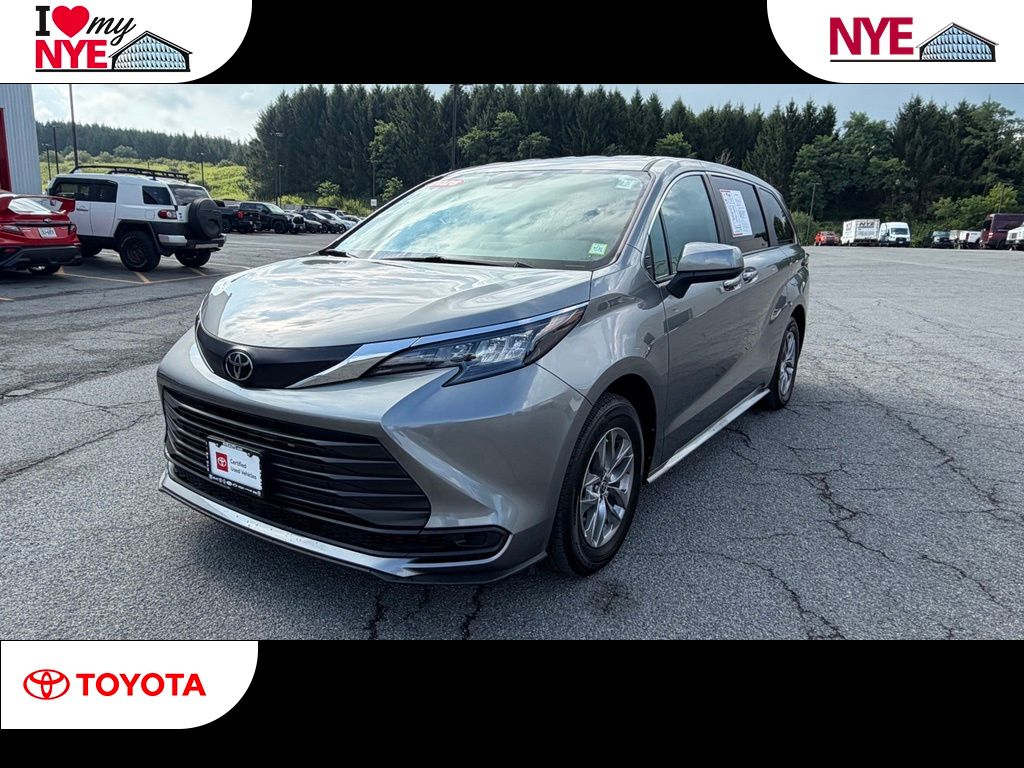 Heavy Metal 2026 Toyota Sienna Minivan All-Wheel Drive Continuously Variable Transmission