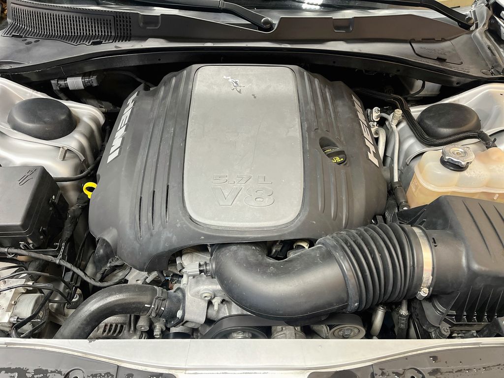 Used 2023 Triple Nickel Clearcoat Dodge R/T image 28