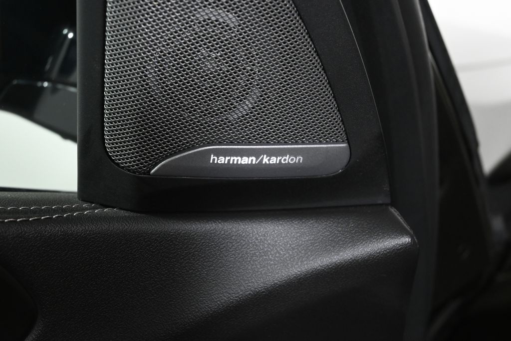 Thumbnail: 2023 BMW X7 - 30