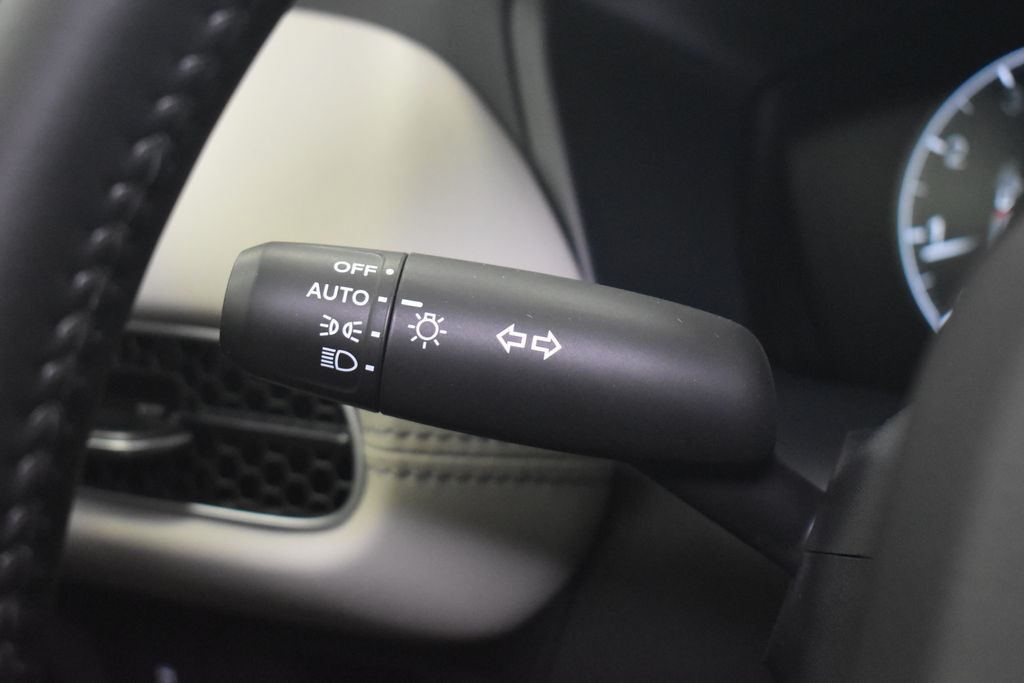 Thumbnail: 2026 Honda HR-V - 15