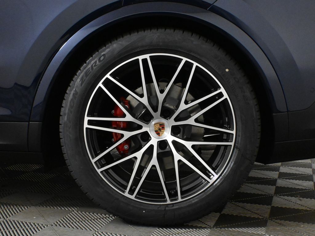 Thumbnail: 2026 Porsche  - 12