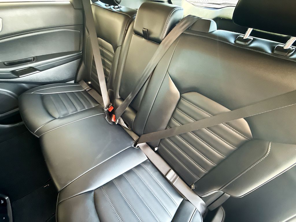 2019 Ford Edge SEL - Photo 24