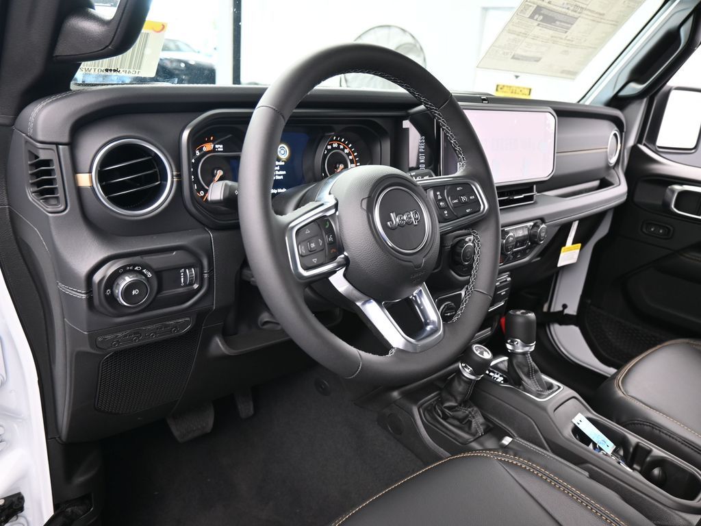 New 2026 Bright White Clearcoat Jeep Sahara image 10