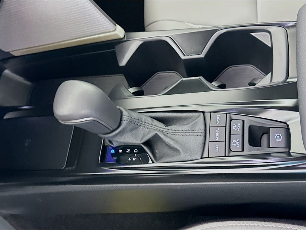 Thumbnail: 2026 Toyota Camry - 17