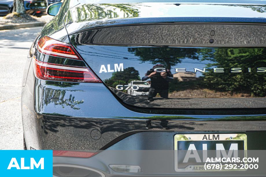 Used 2025 Black Genesis 2.5T image 13