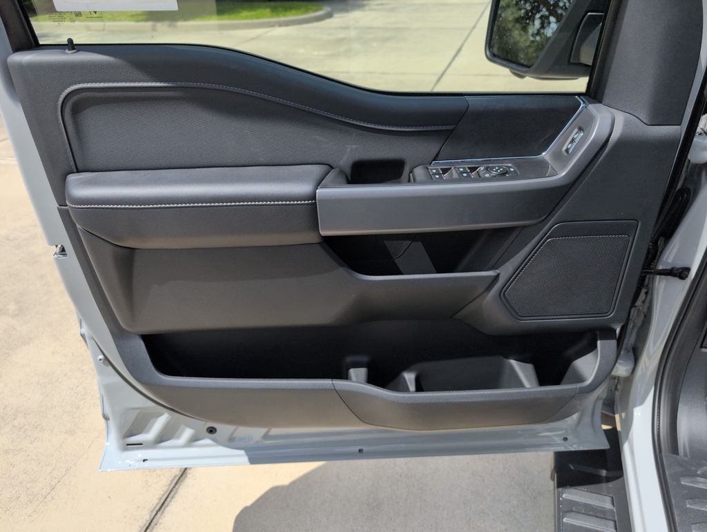 New 2026 White Ford XLT image 28