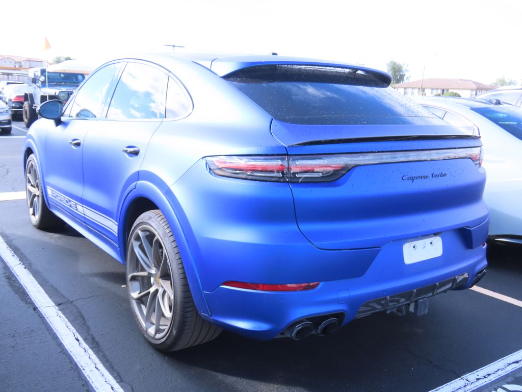 Thumbnail: 2020 Porsche  - 3