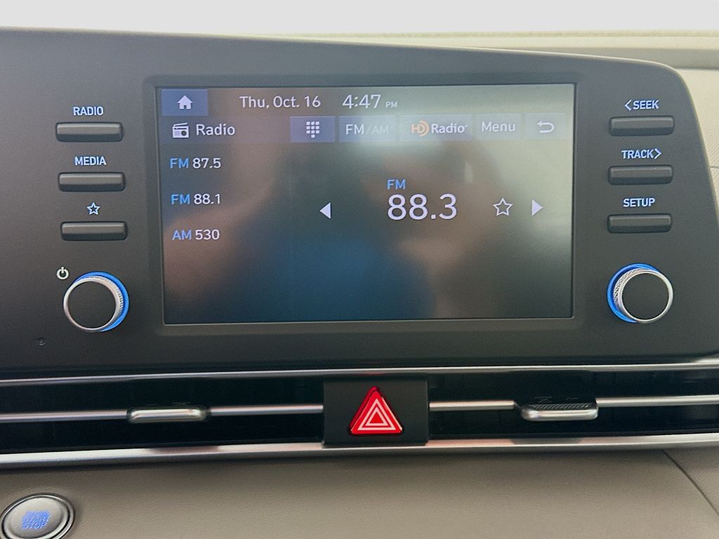 Thumbnail: 2025 Hyundai Elantra - 11