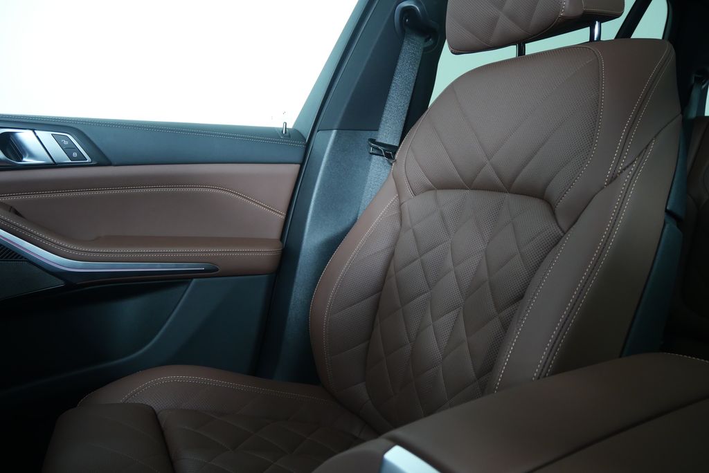 Thumbnail: 2024 BMW X5 - 25