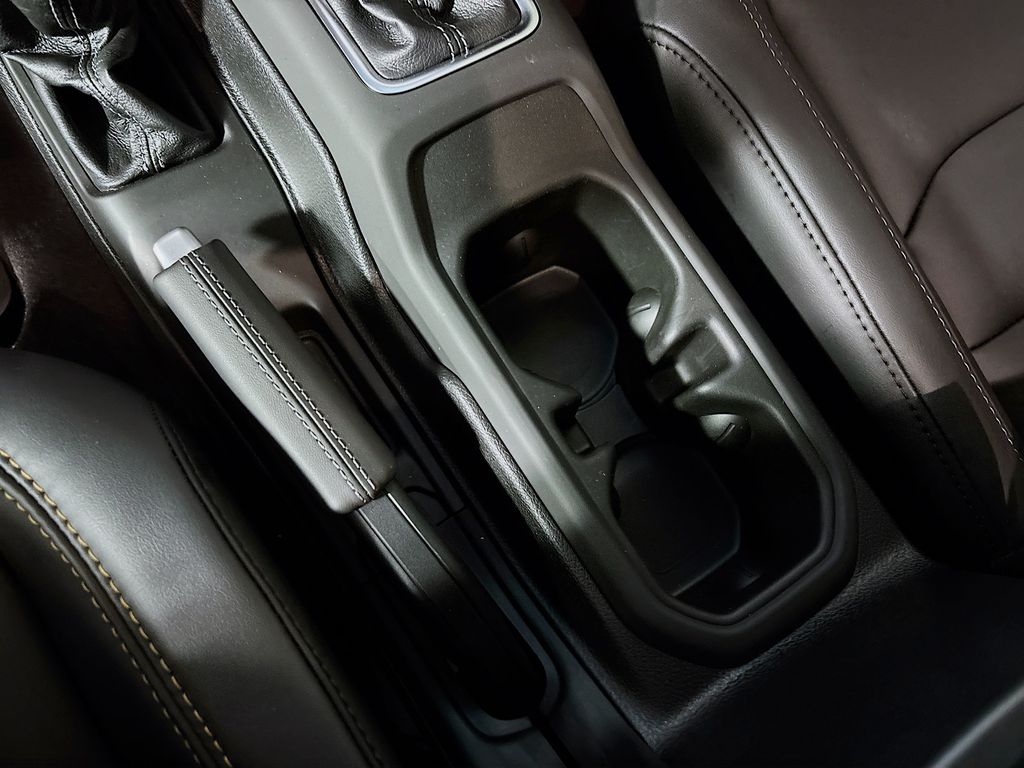 2025 Jeep Wrangler Rubicon 392