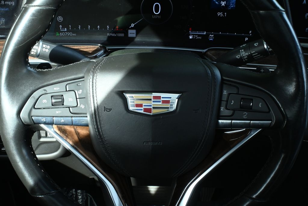 Thumbnail: 2021 Cadillac Escalade - 19