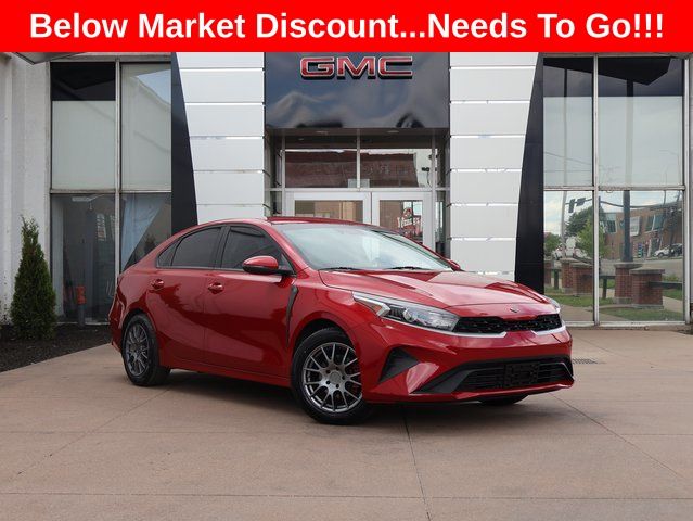 2022 Kia Forte LXS FWD
