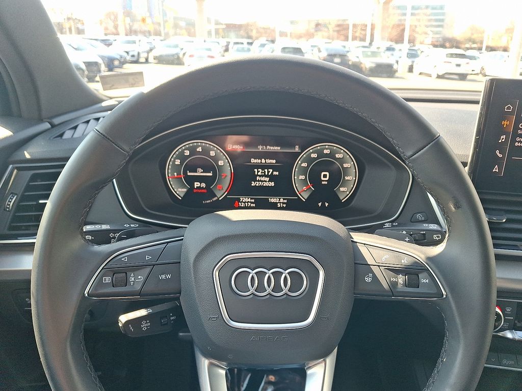 Thumbnail: 2025 Audi Q5 - 19