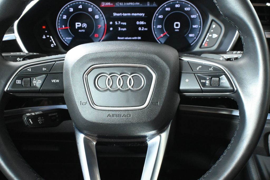 Thumbnail: 2022 Audi Q3 - 19