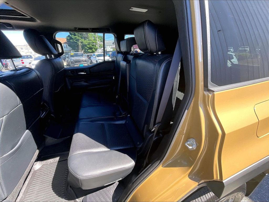 2025 Toyota Land Cruiser — photo 15