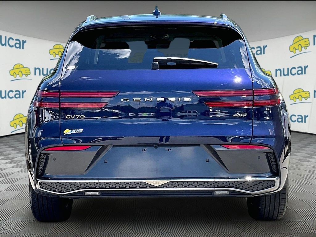 2026 Genesis GV70 — photo 5