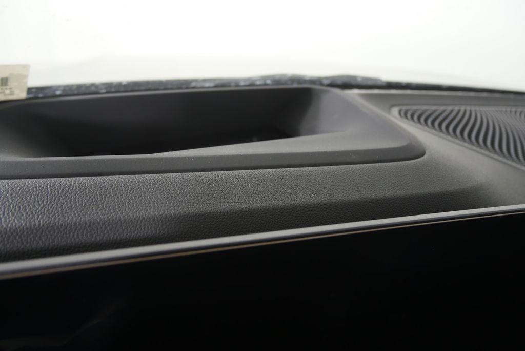 Thumbnail: 2026 BMW 3 Series - 18