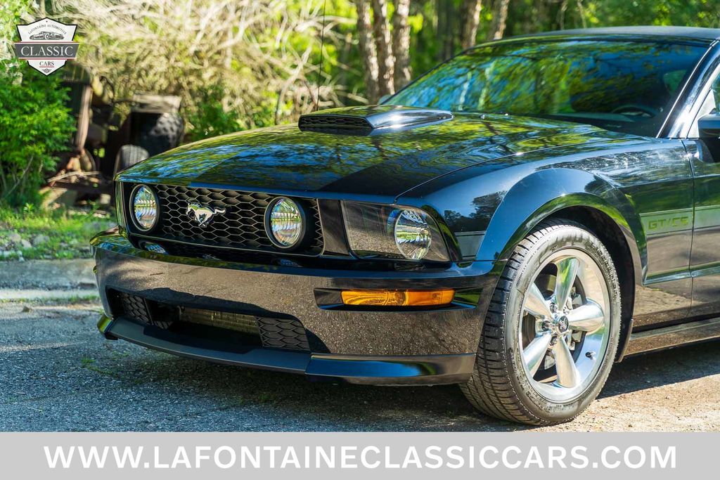 2007 Ford Mustang 54