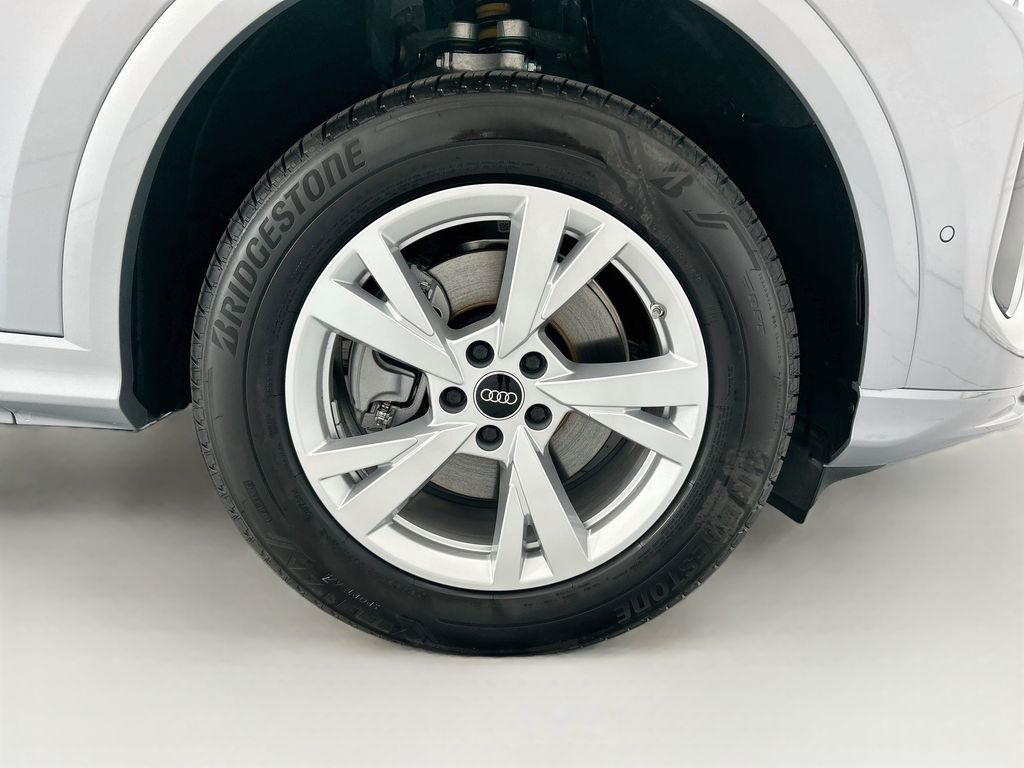 Thumbnail: 2026 Audi Q5 - 31