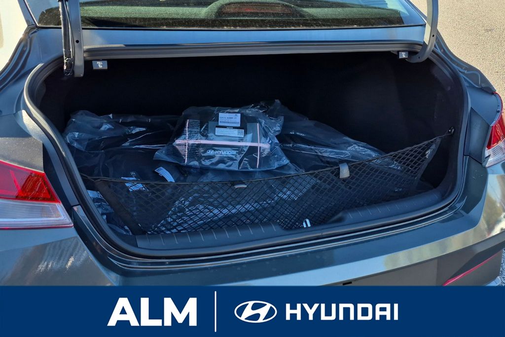 New 2026 Gray Hyundai SE image 8