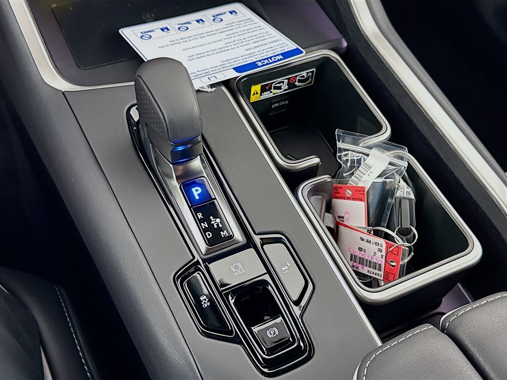 2025 Lexus TX 500h 15
