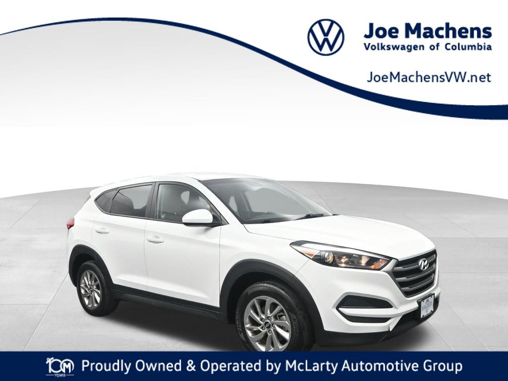 Dazzling White 2018 Hyundai Tucson SUV / Crossover Front-Wheel Drive 6-Speed Automatic
