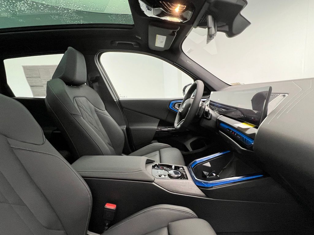 Thumbnail: 2026 BMW X3 - 6