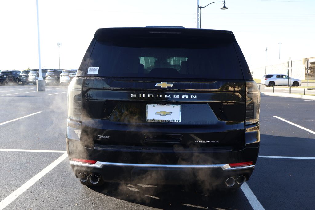 Thumbnail: 2026 Chevrolet Suburban - 6