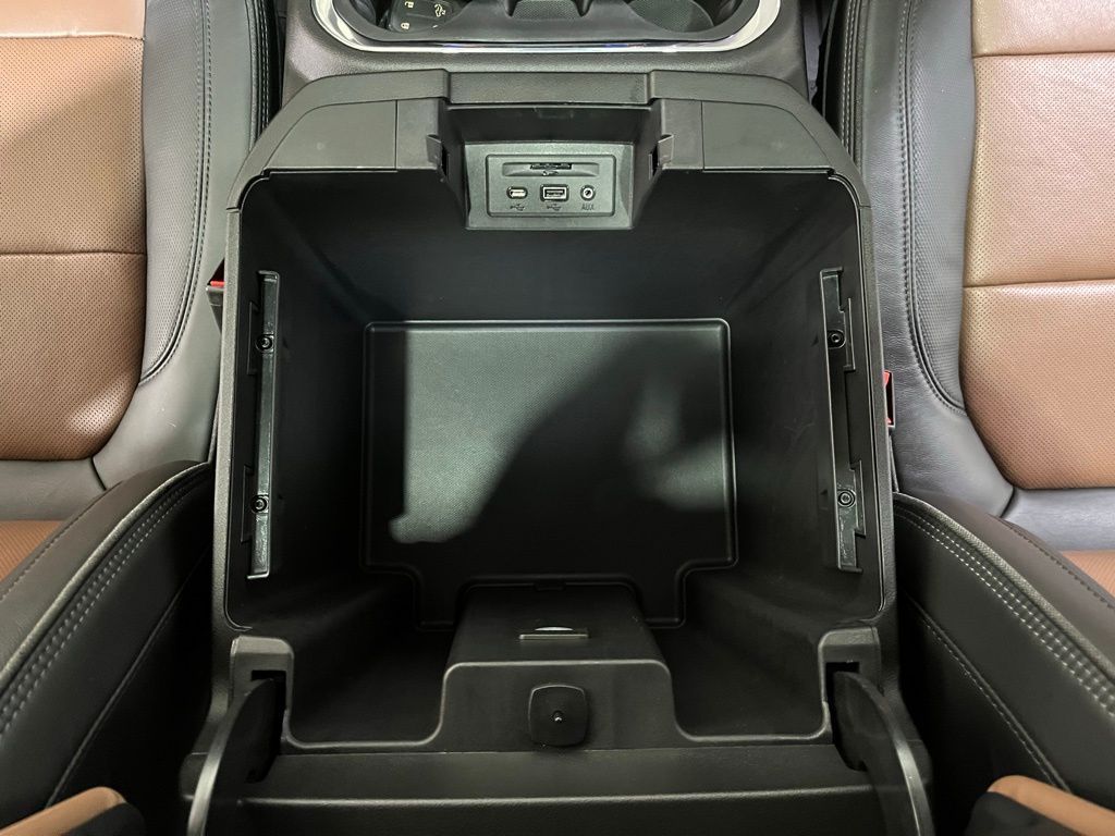 2023 Chevrolet Silverado 3500HD High Country