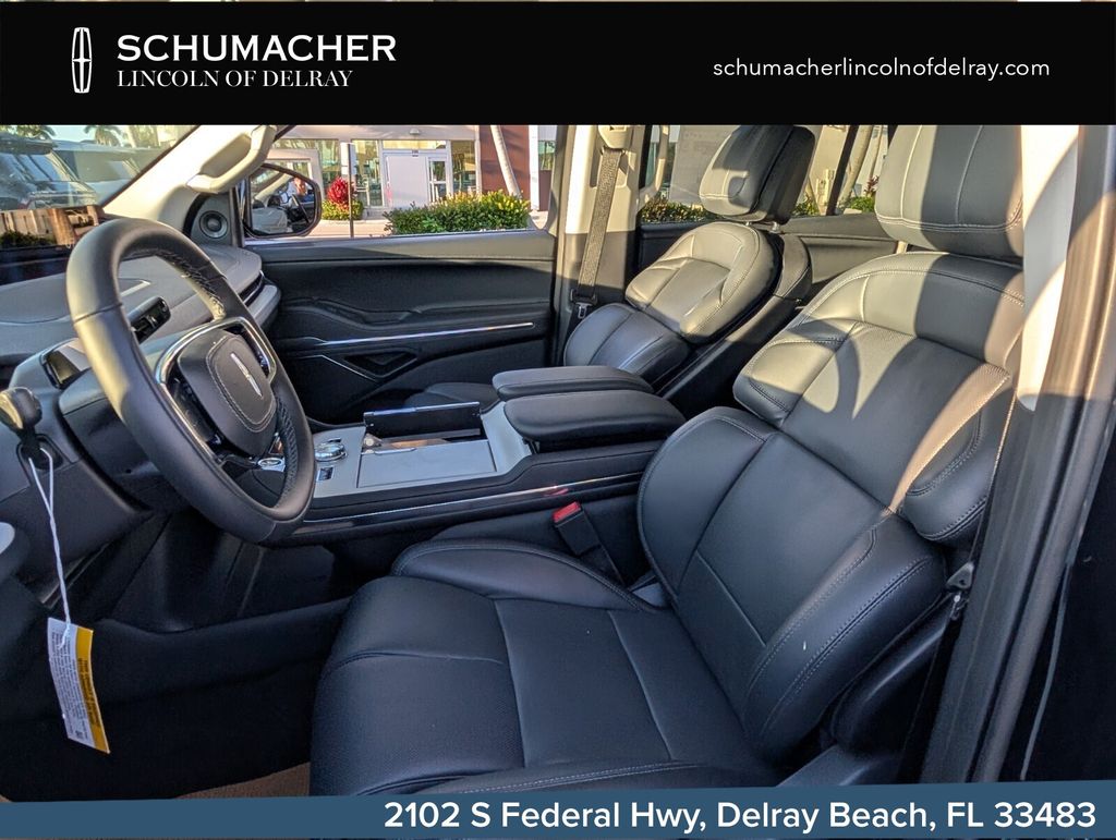new 2026 Lincoln Navigator L car, priced at $97,890
