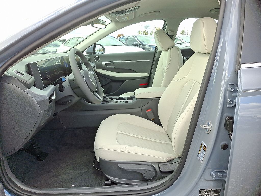 Thumbnail: 2026 Hyundai Sonata - 6